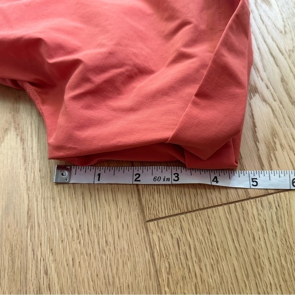 PEAK PERFORMANCE ROSLYN ATHLETIC SHORTS CORAL ORANGE - 27 - Picture 6 of 17